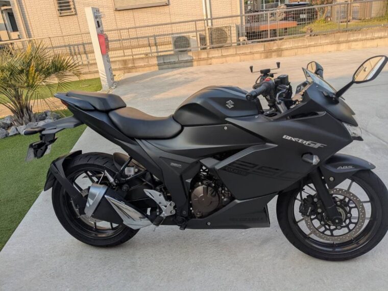 スズキ　ジクサー250SF　23万