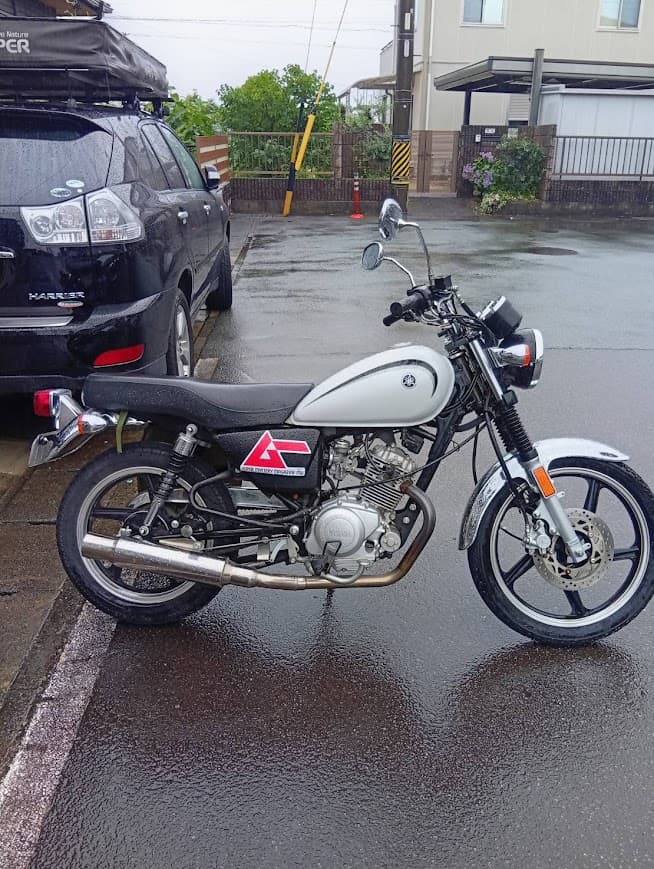 ヤマハ　YB125SP　5万