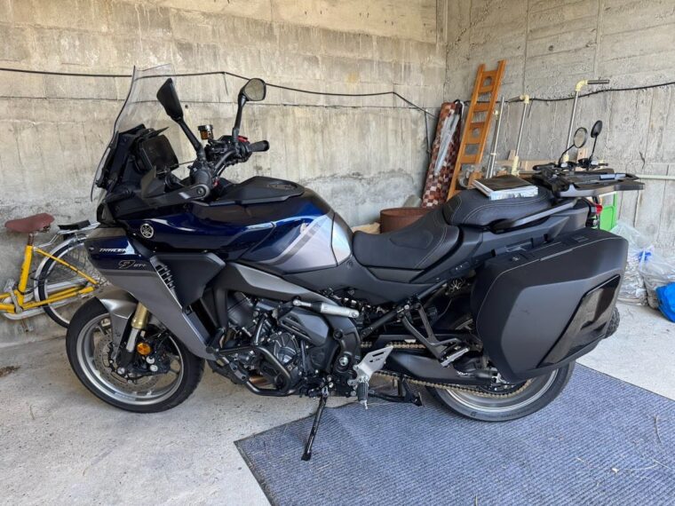 ヤマハ　トレーサー9GT+ Y-AMT　185万