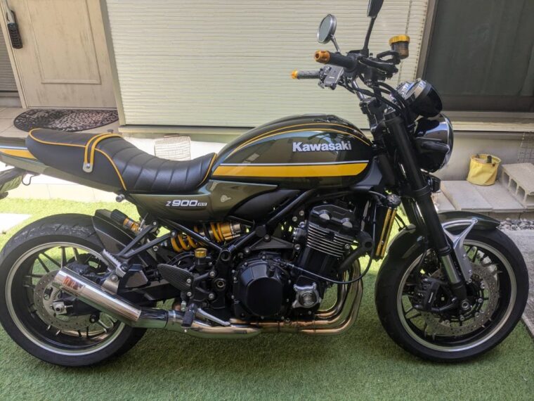 カワサキ-Z900RS
