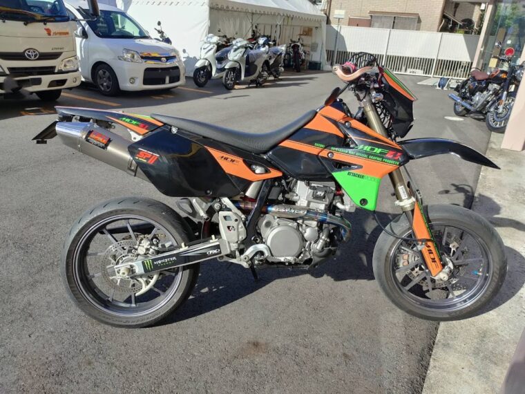 スズキ　DR-Z400 SM