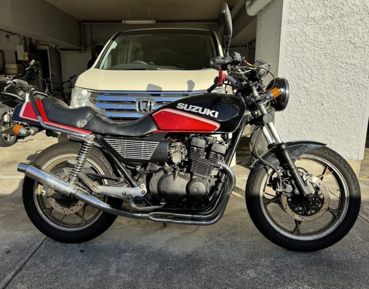 スズキ　GSX400F