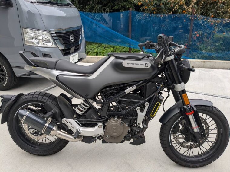 ハスクバーナ スヴァルトピレン125