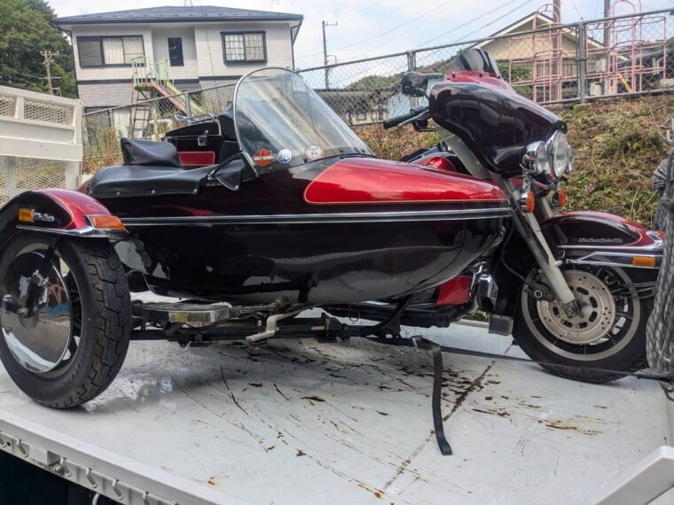 ハーレーダビッドソン FLHTCUサイドカー