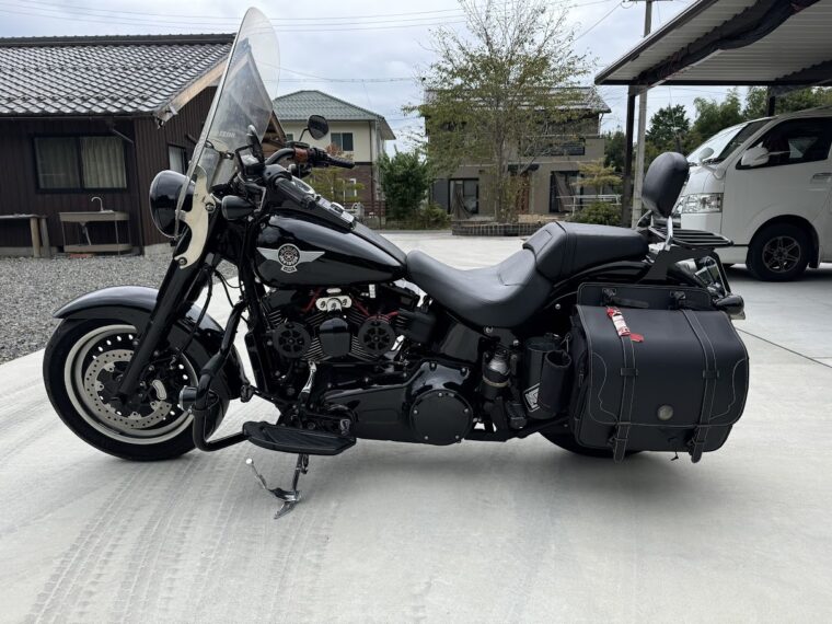 ハーレーダビッドソン　FLSTFB