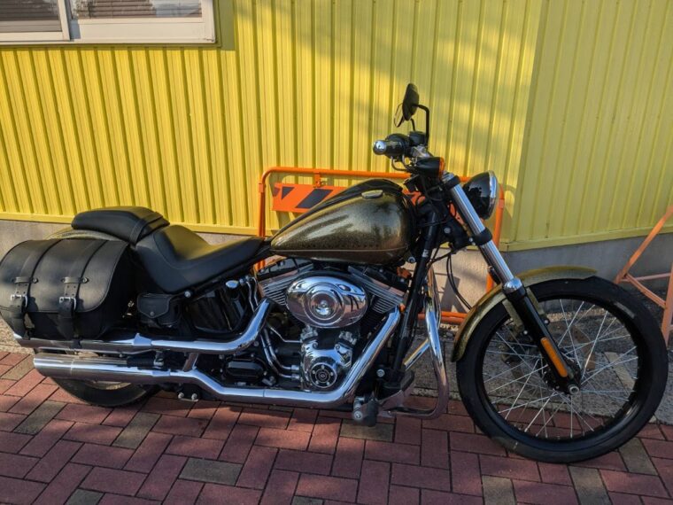 ハーレーダビッドソン　ソフテイルブラックライン