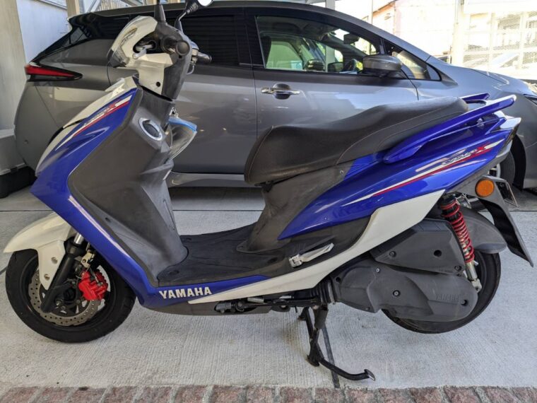 ヤマハ-シグナスX-SR