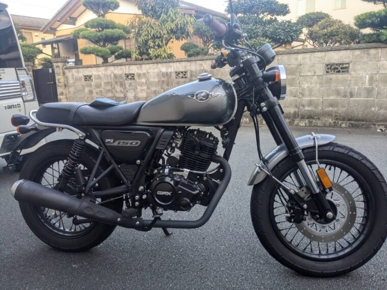 GPX レジェンド150FI