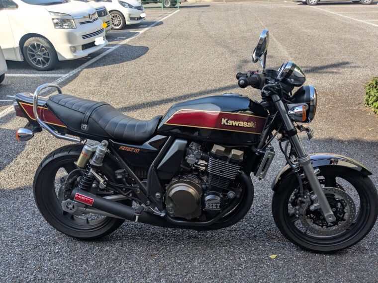 カワサキ　ZRXⅡ（400)