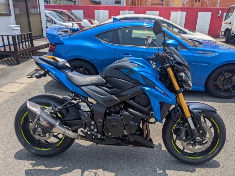 スズキ　GSX-S750