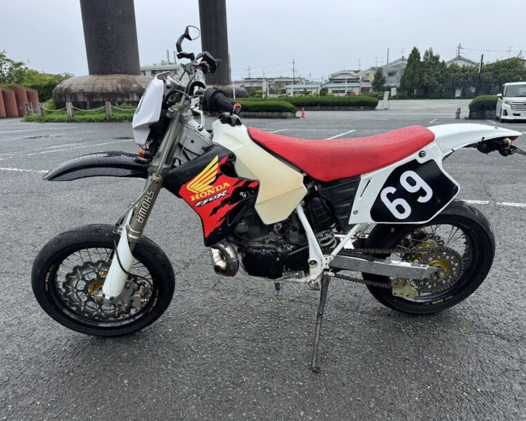 ホンダ　CRM250