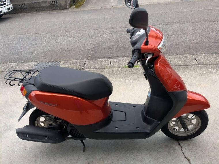 ホンダ　タクト